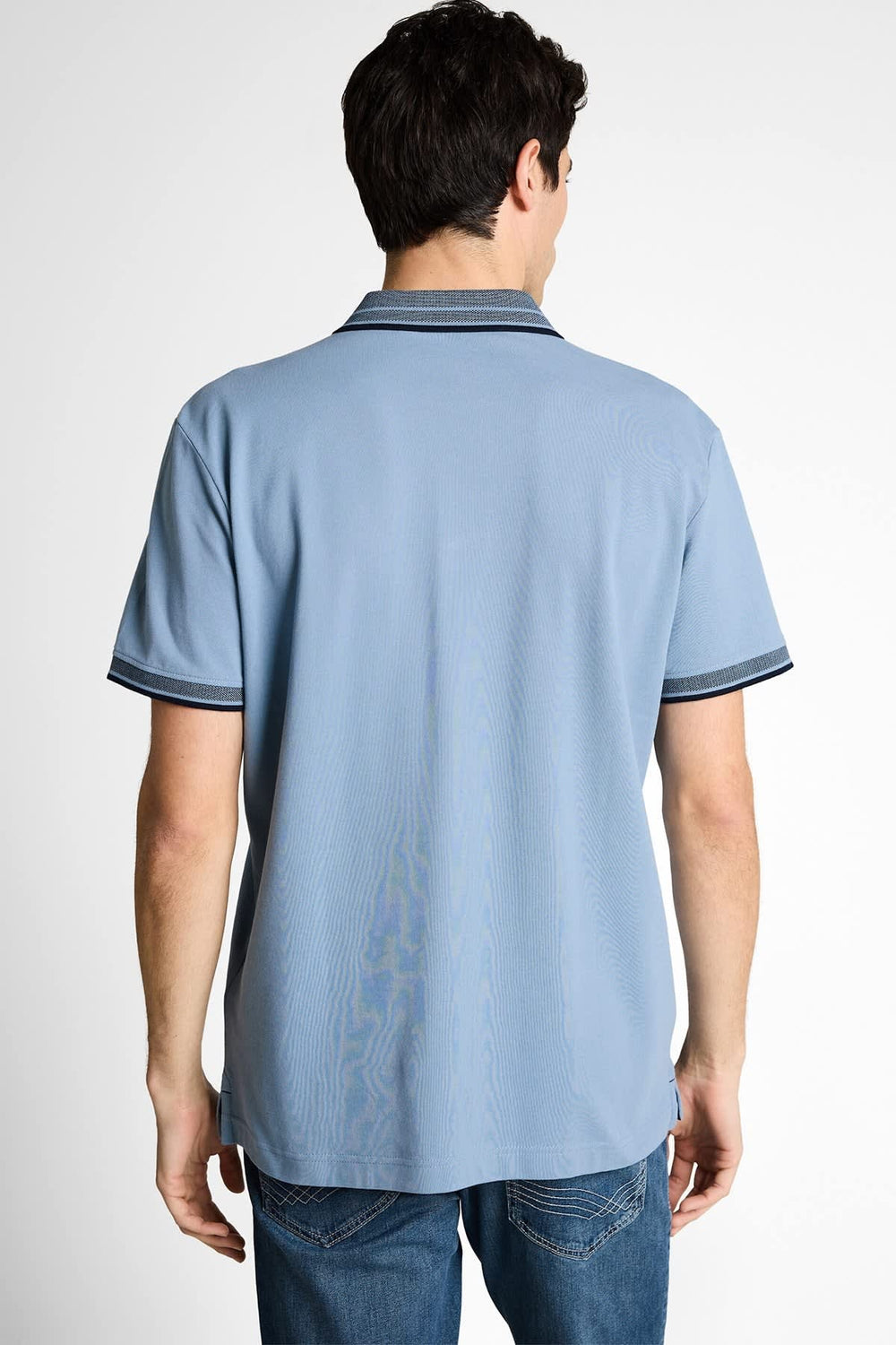 Vue de face polo Tom Tailor pour homme bleu à manches courtes avec col classique - Valérie Simon