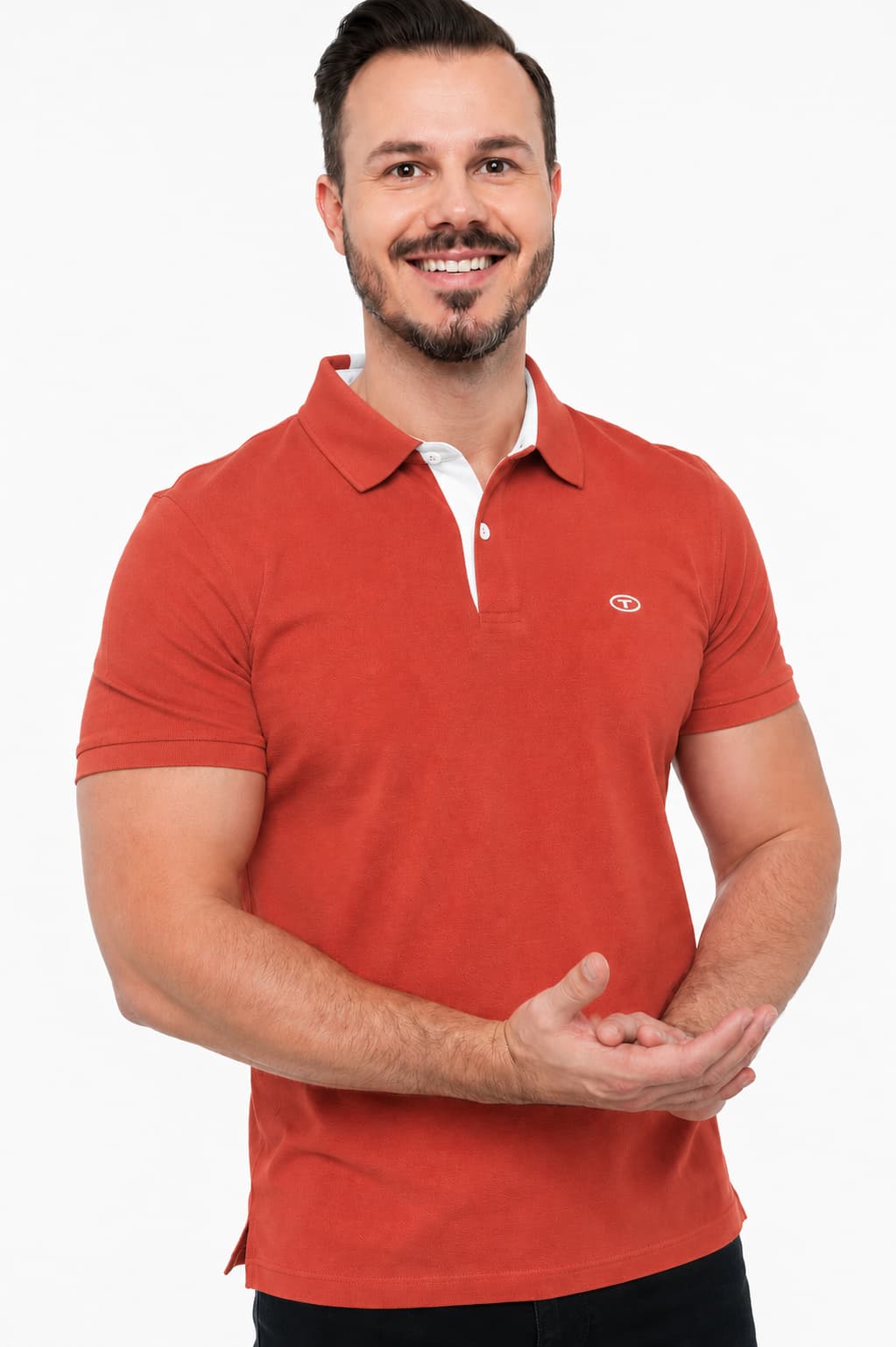 Vue de face polo piqué Tom Tailor pour homme bleu avec logo discret - Valérie Simon