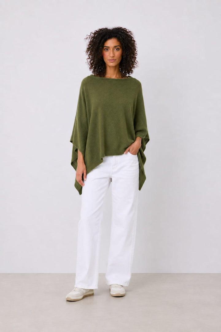 Poncho en tricot à encolure bateau pour femme Not Shy