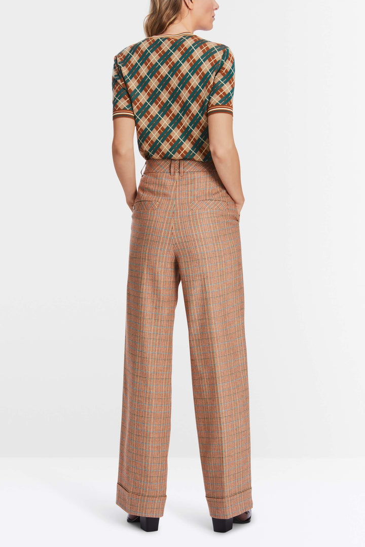 Patterned pants