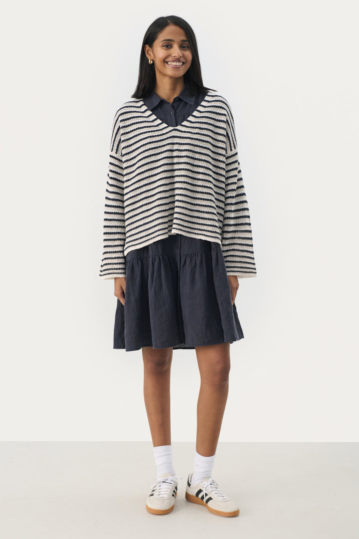 Nahni Linen Sweater