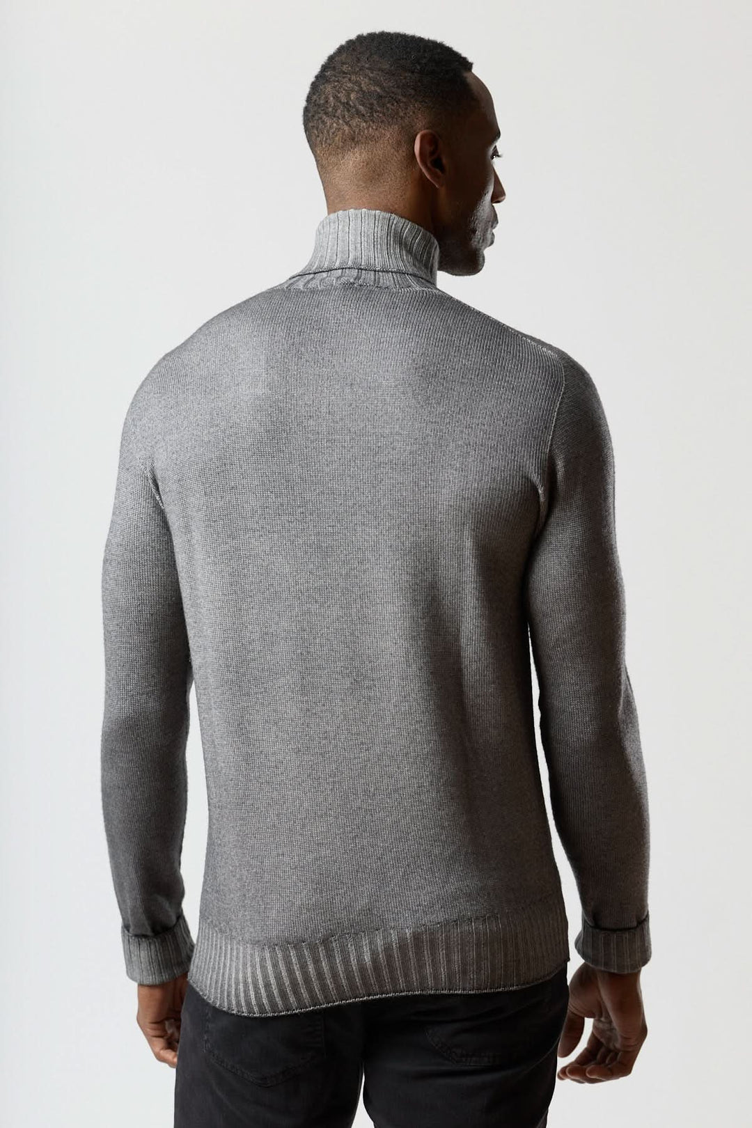 Fine gauge turtleneck sweater