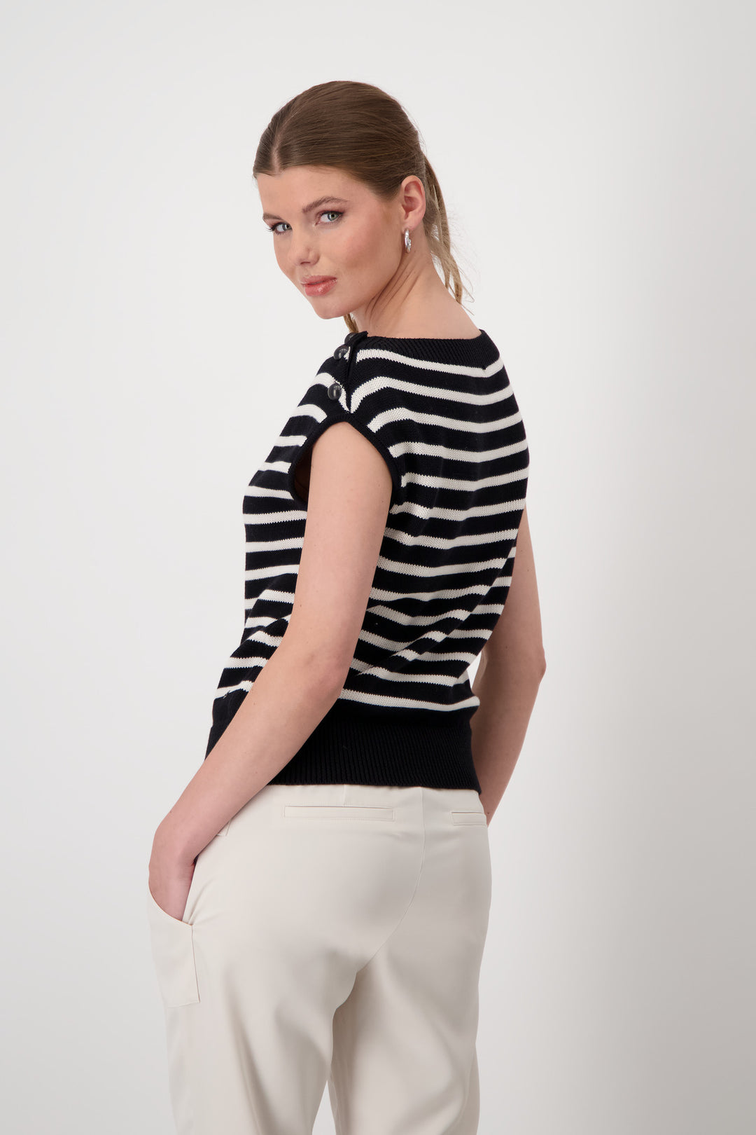 Top with stripes