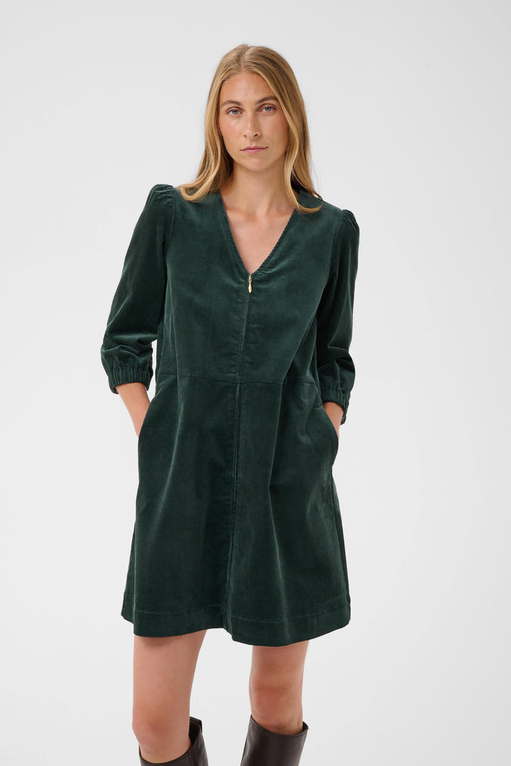 Robe courte en velours côtelé Corinna pour femme Part Two