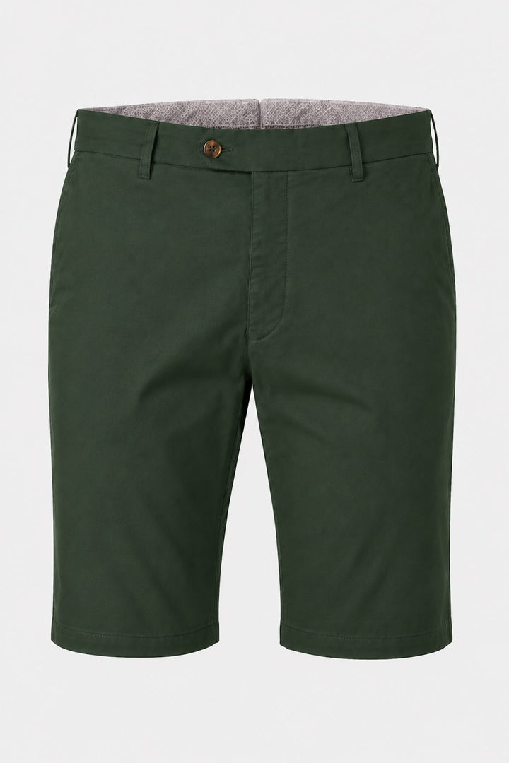 Vue de côté short MMX pour homme beige avec poches et ceinture - Valérie Simon