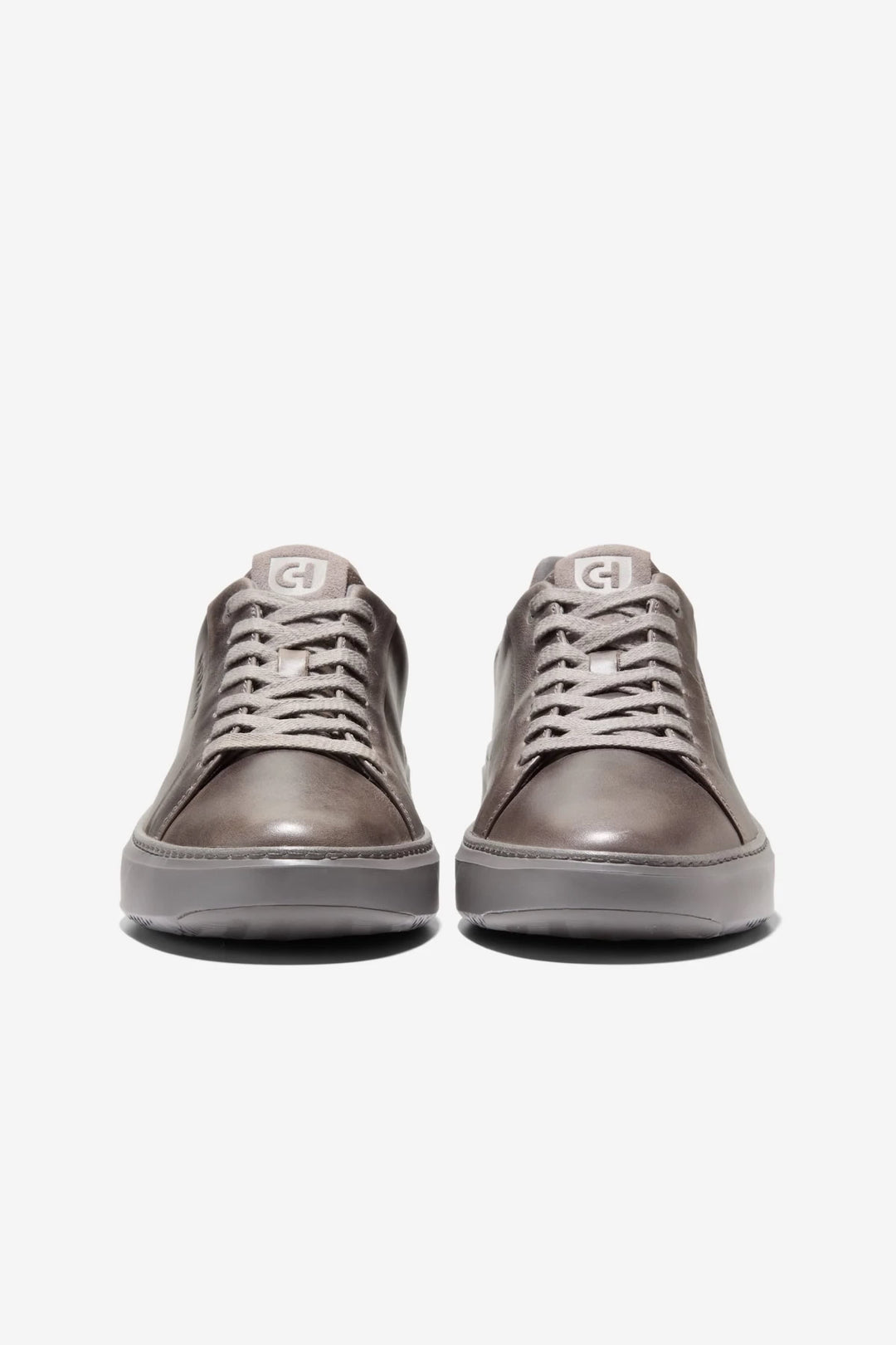 Sneakers en cuir à semelle plateforme vue de côté pour homme Cole Haan