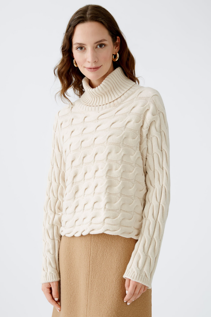 Knitted turtleneck