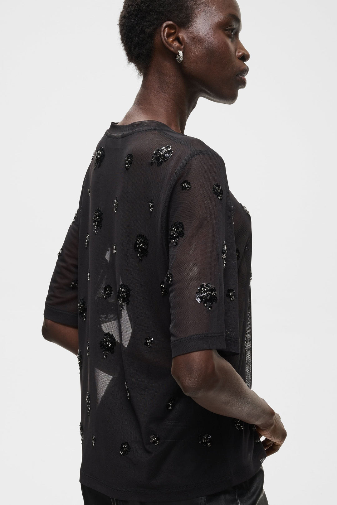 T-shirt Bami en tulle transparent à sequins floraux pour femme Inwear