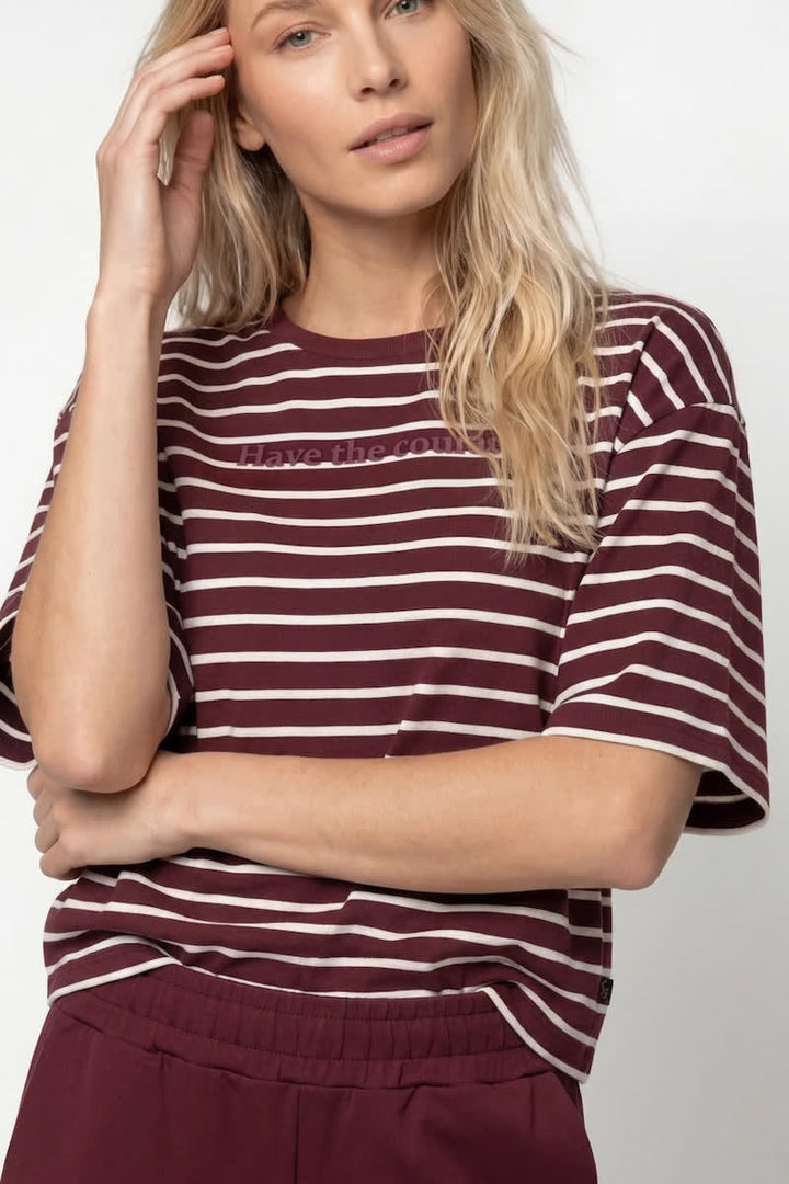 T-shirt rayé à manches courtes vue de face pour femme Monari