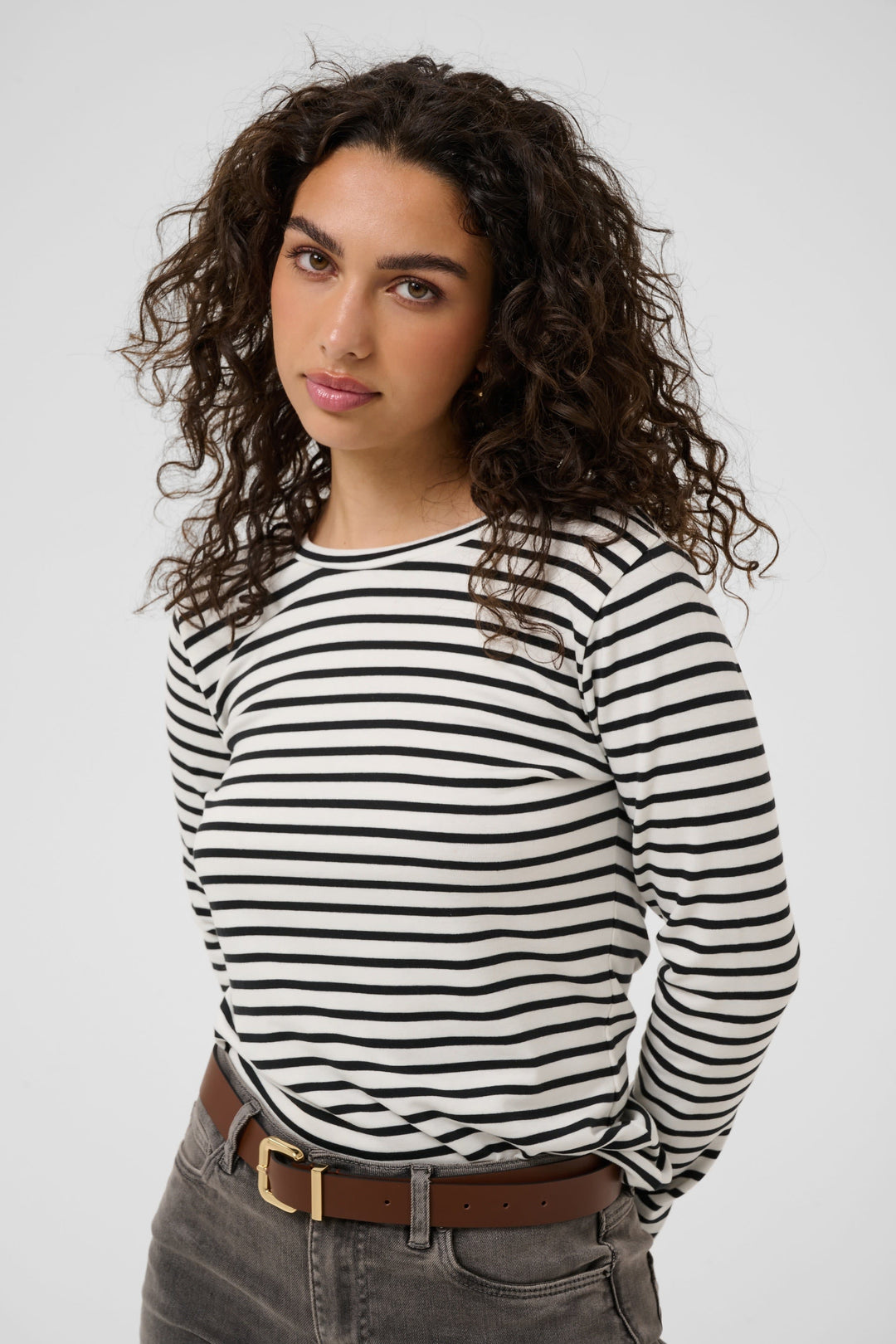 Front view of Kaffe women&