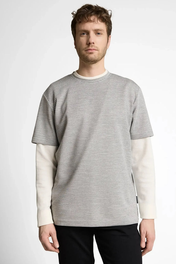 Vue de face T-shirt texturé Tom Tailor pour homme blanc avec motif Valérie Simon