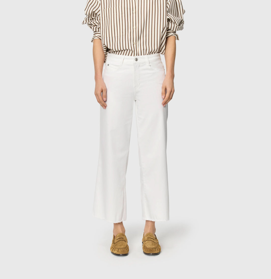 Lightweight Dream wide cropped jeans