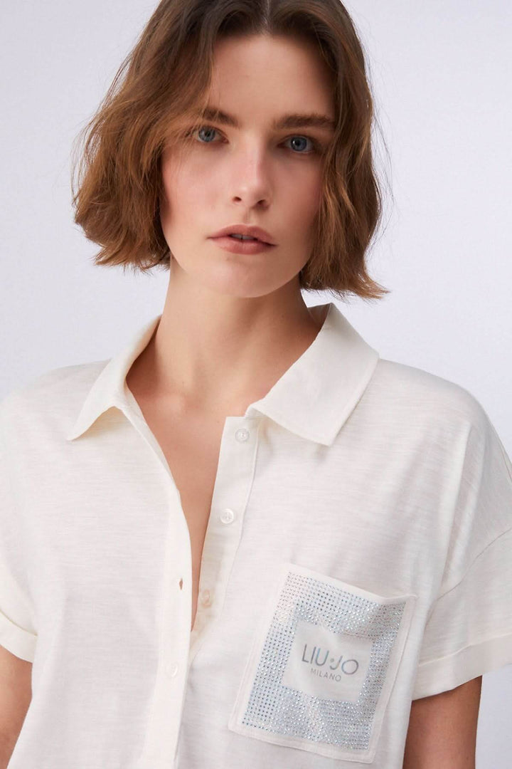 Polo à manches courtes avec poche décorative