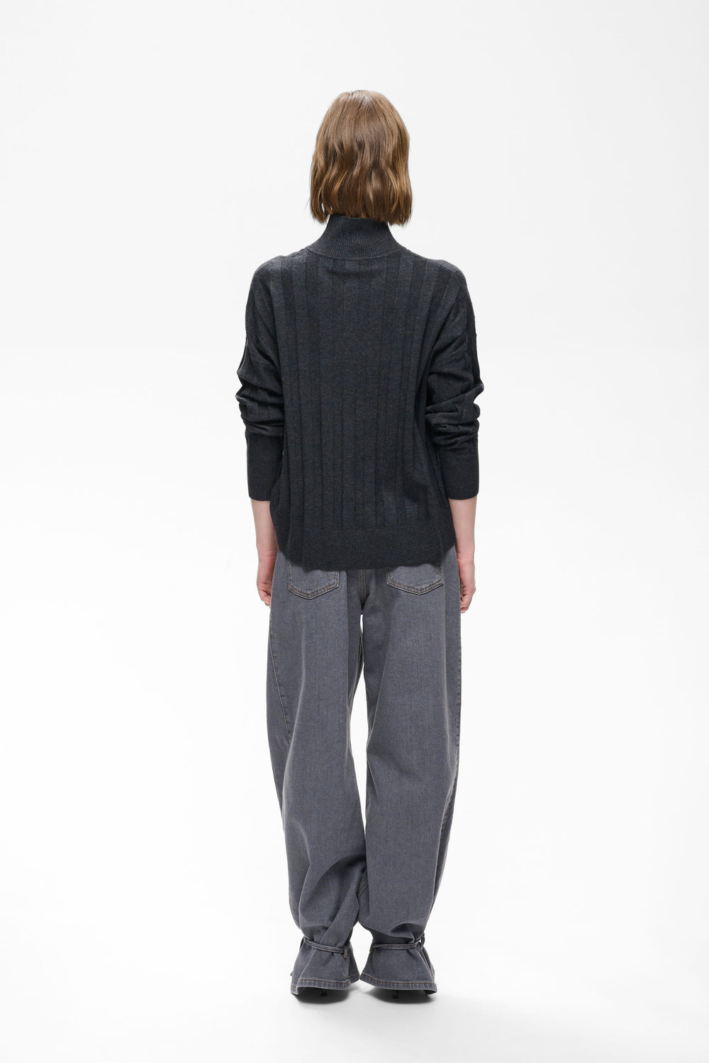 Tricot à col roulé côtelé Tessi vue de face pour femme Inwear