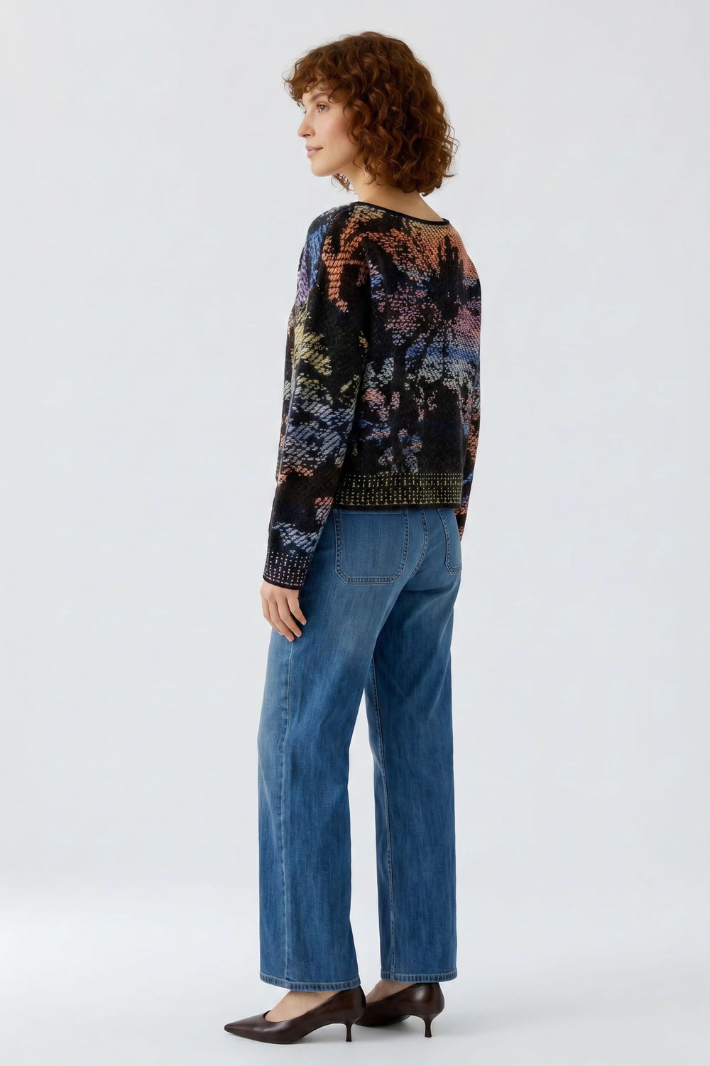 Vue de front tricot multicolore à motif abstrait pour femme Oui - Valérie Simon