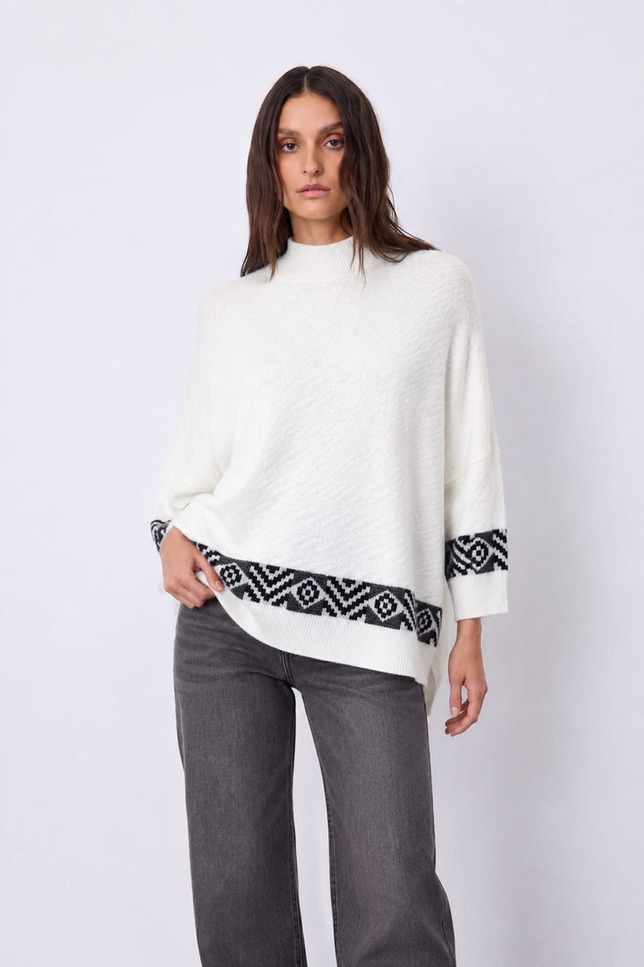 Tricot ample à motif géométrique vue de face pour femme Not Shy