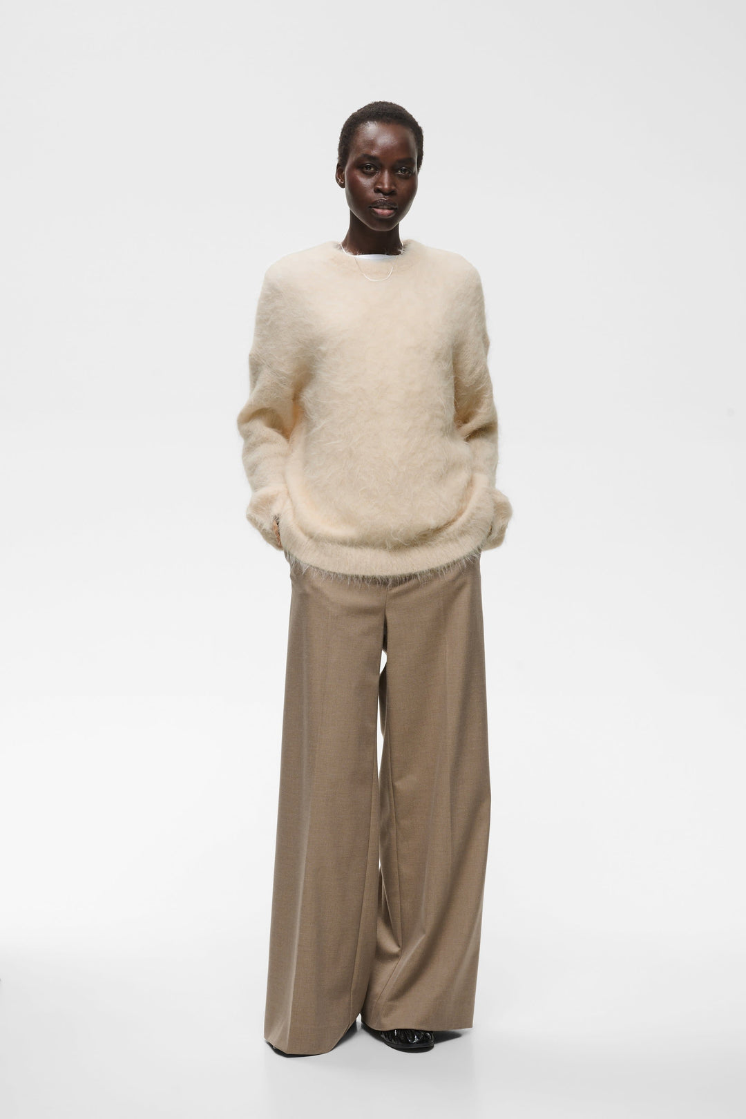 Tricot Pello duveteux à col rond pour femme Inwear