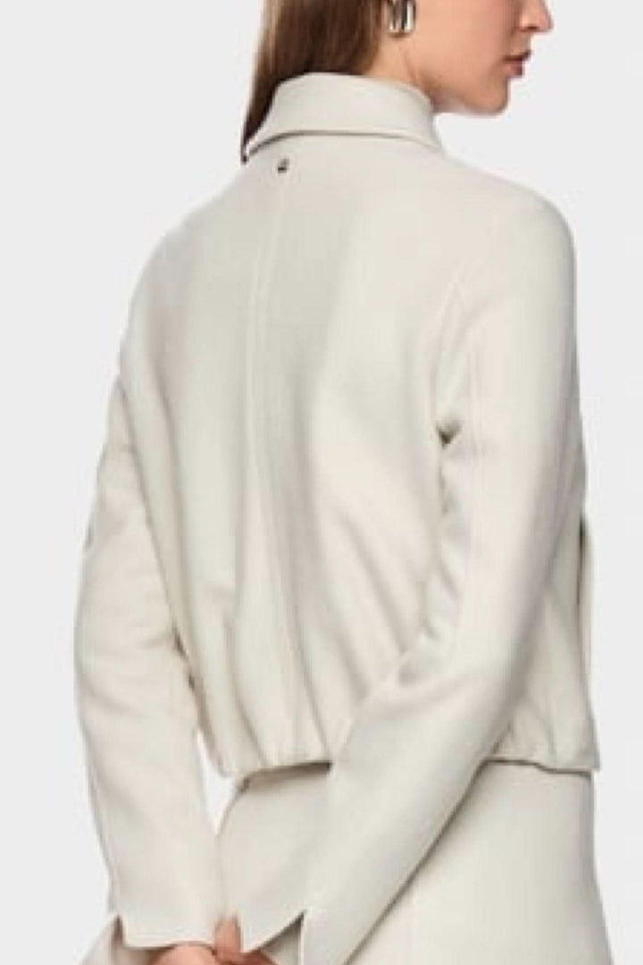 Virgin wool jacket