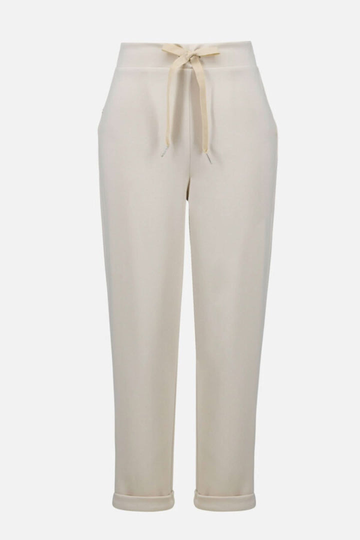 Pants with a knot on the right side