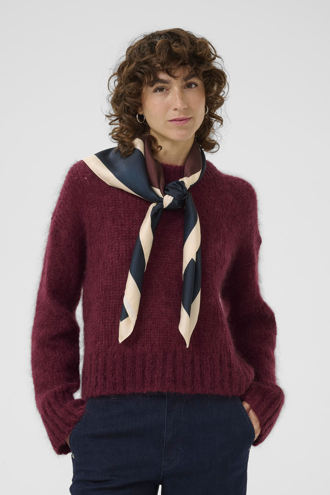 Namira scarf