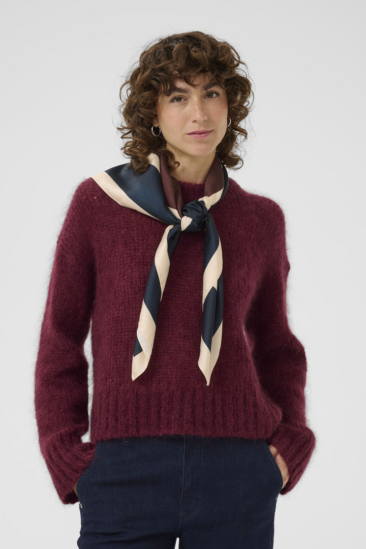 Namira scarf