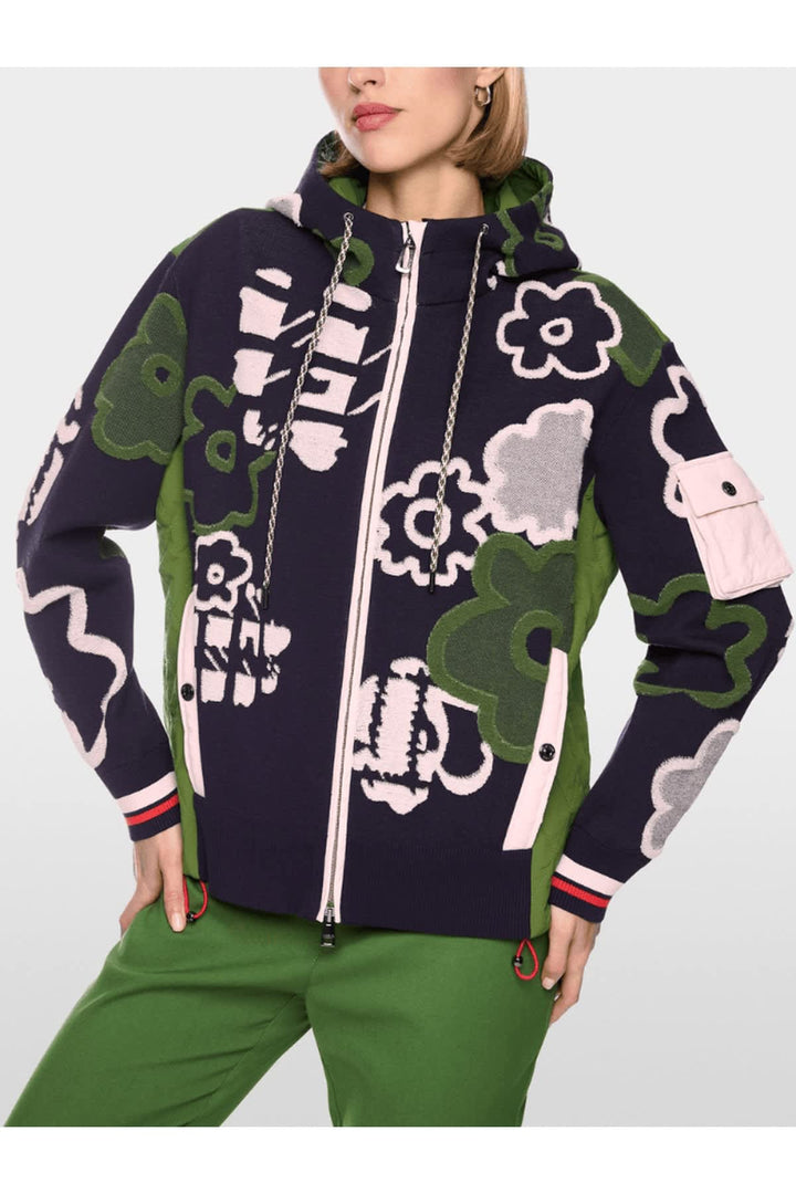 Cardigan à capuchon à motif floral vue de face pour femme Marc Cain