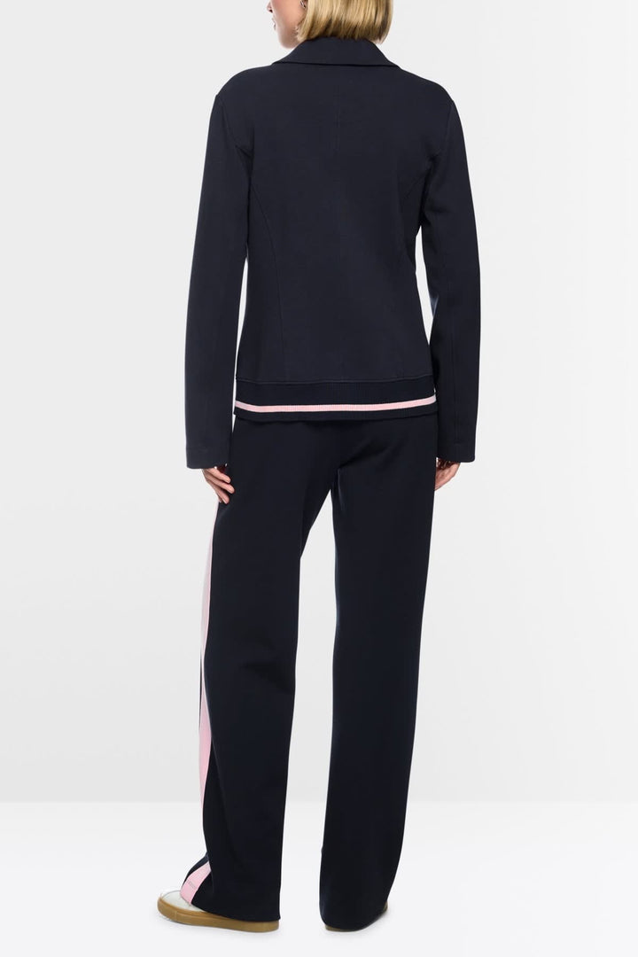 Veston en coton stretch à détails contrastants vue de face pour femme Marc Cain