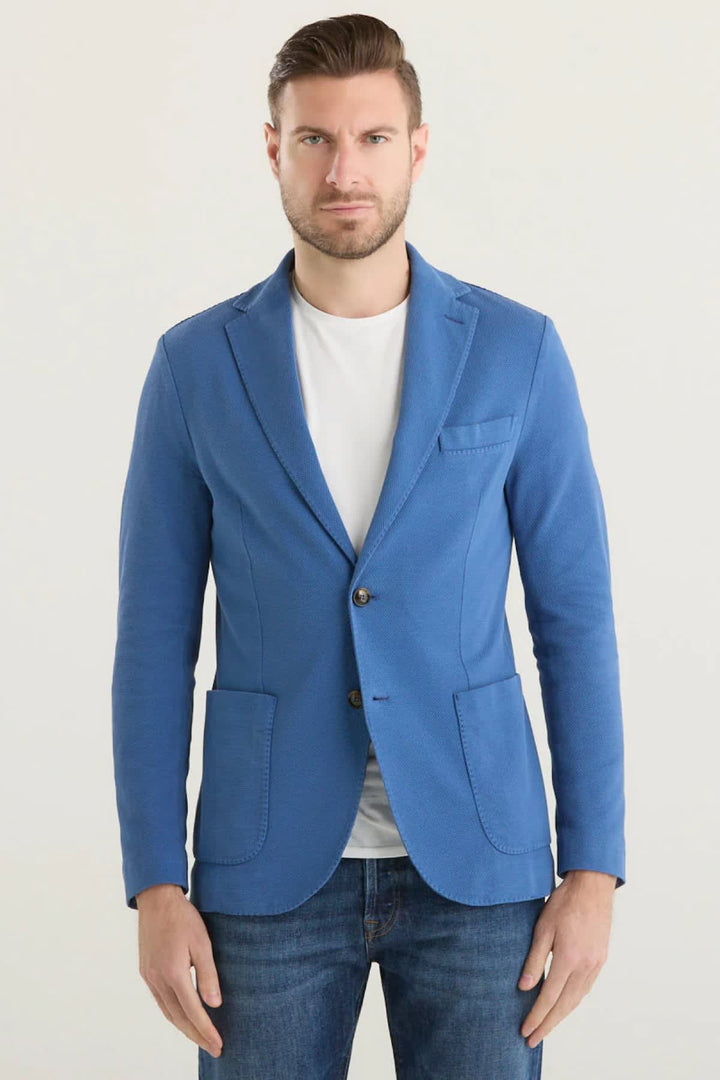 Front view of the blue Circolo men&