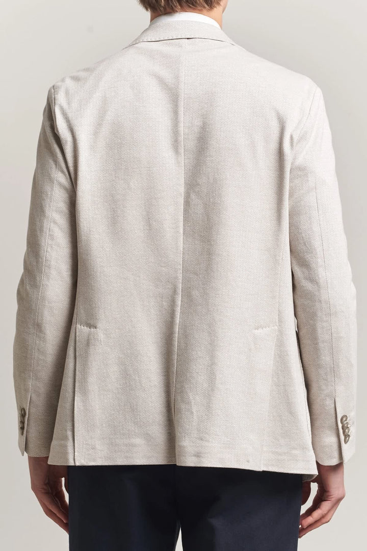 Front view of Eton men&