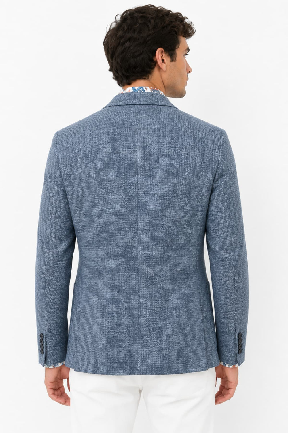Side view of the Lief Horsens textured gray men's jacket with black buttons - Valérie Simon