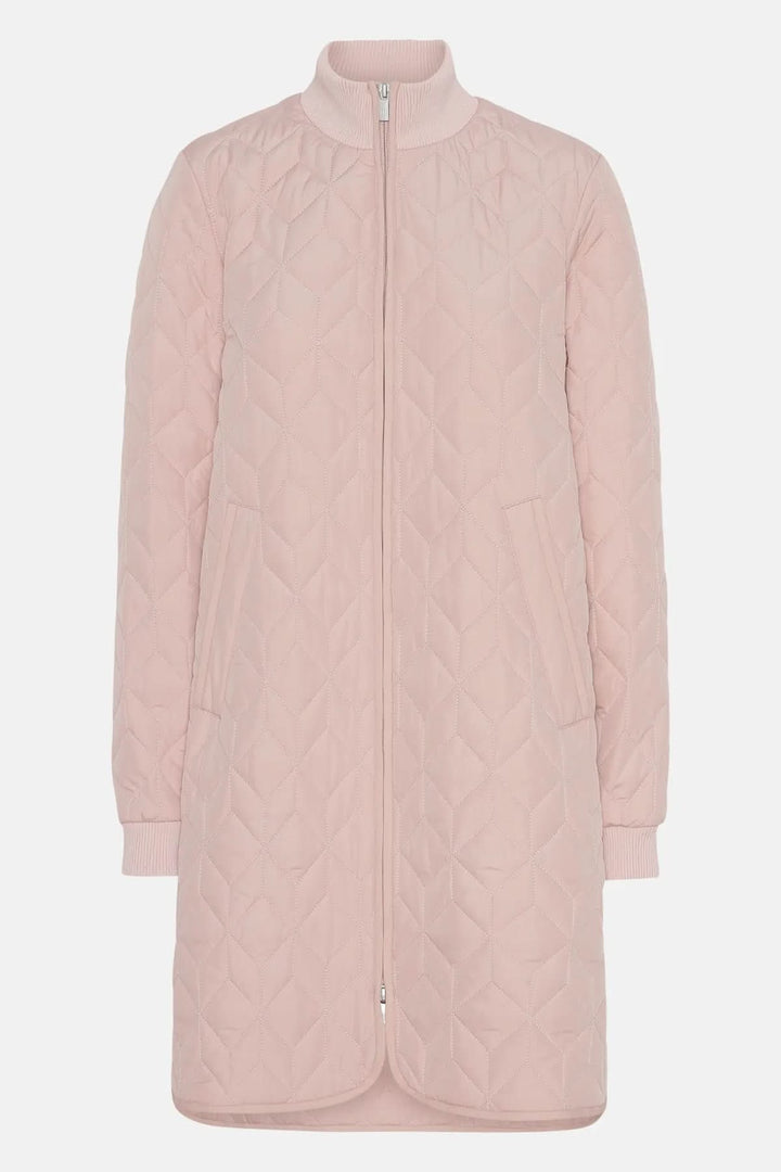 Manteau matelassé long à col montant rose pâle avec fermeture zippée et motifs géométriques, idéal pour un look chic et moderne.