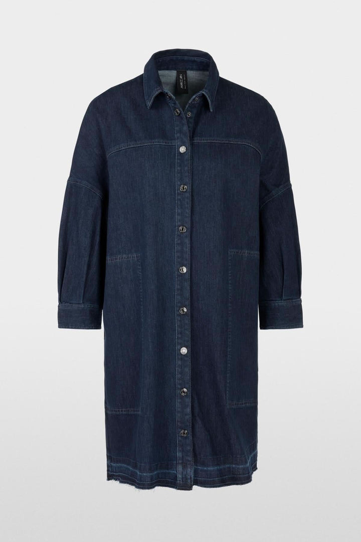 Robe en jean trapèze avec manches bouffantes et col chemise, idéale pour un style décontracté.
