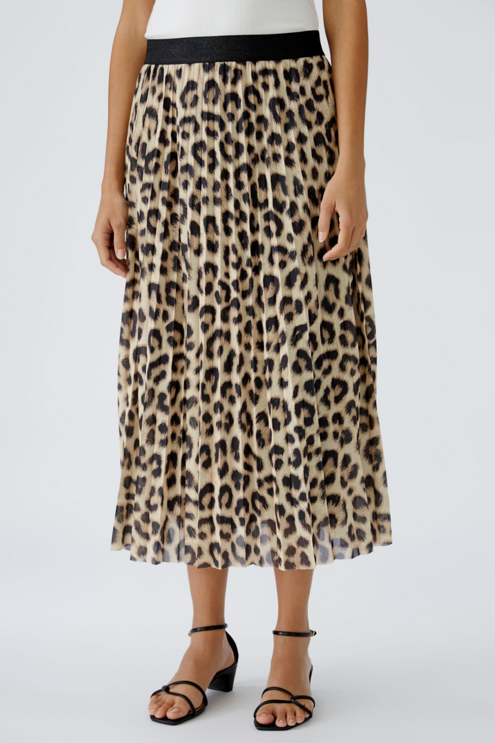 Leopard print long skirt