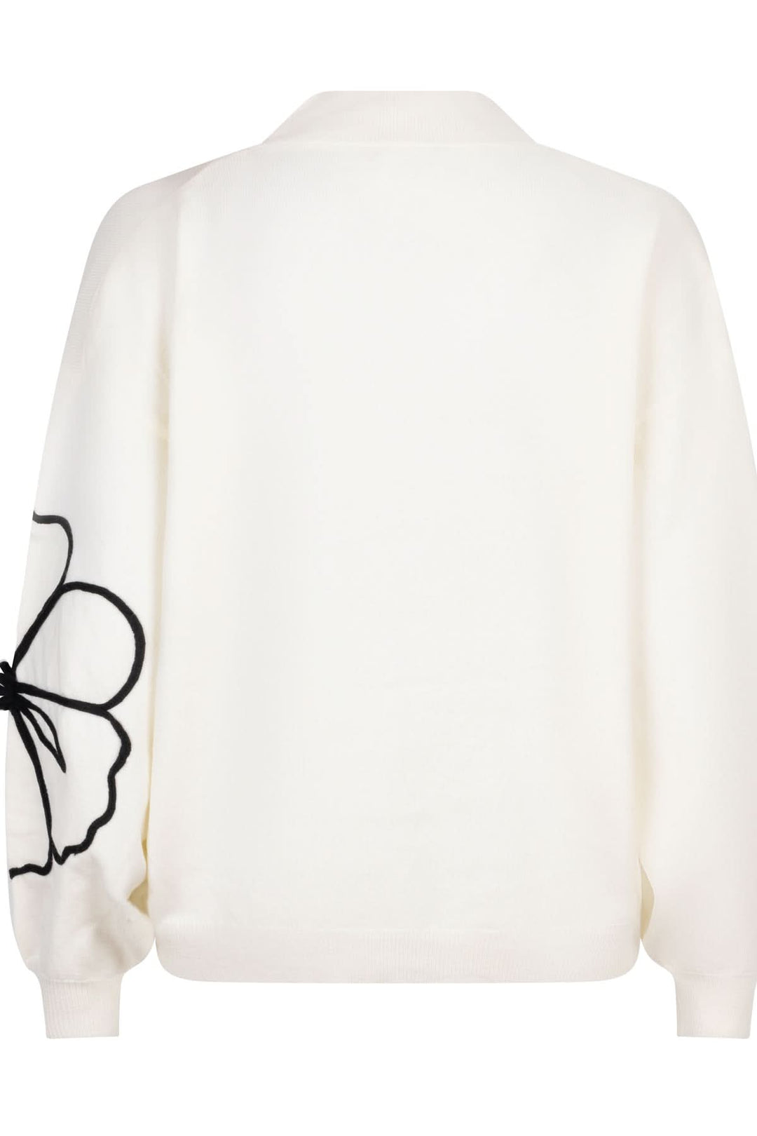 Chandail en maille blanc avec grande fleur brodée noire à l'arrière pour un style élégant et décontracté.