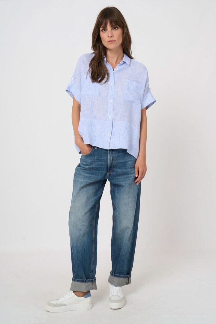 Blouse en lin à rayures fines