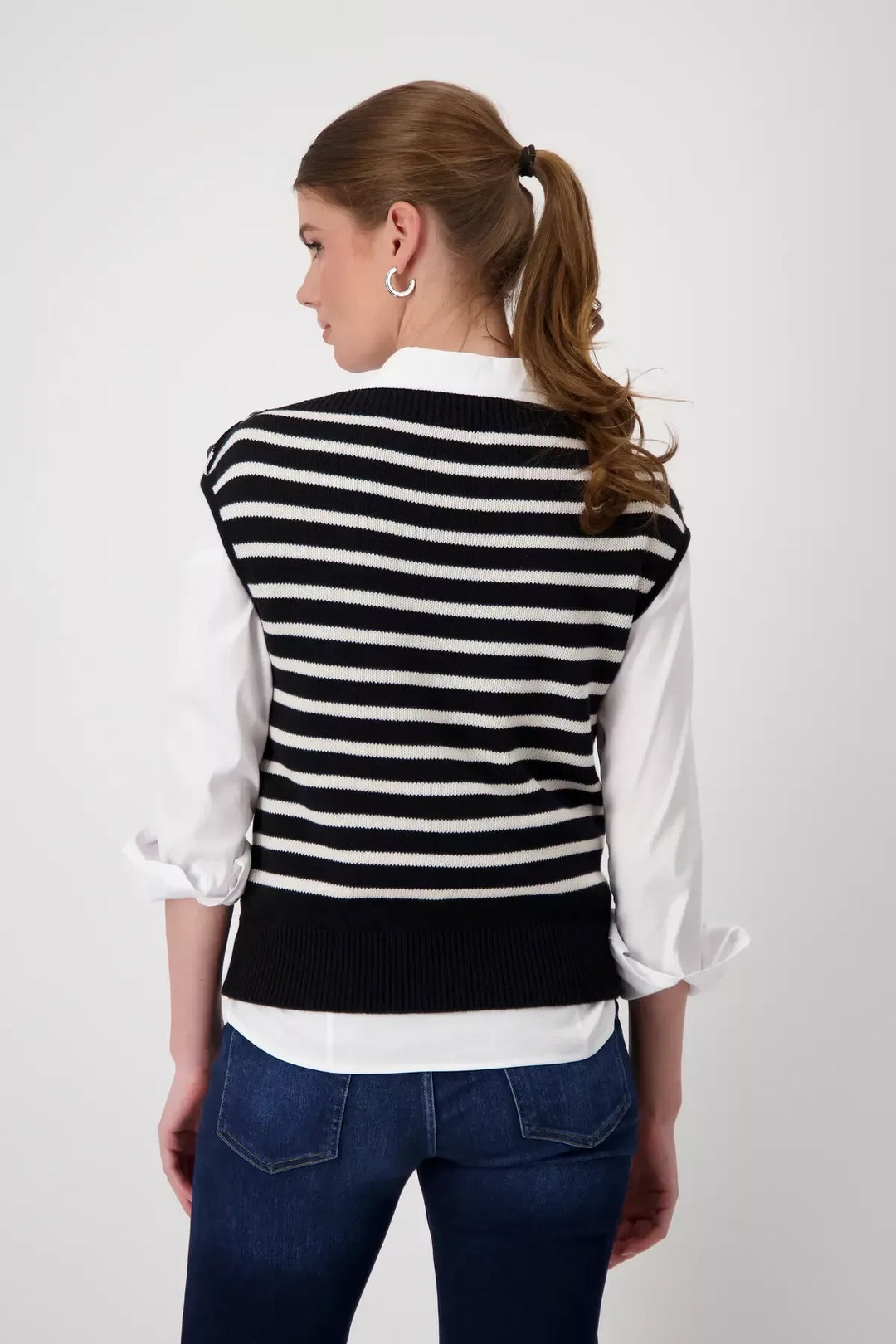 Top with stripes