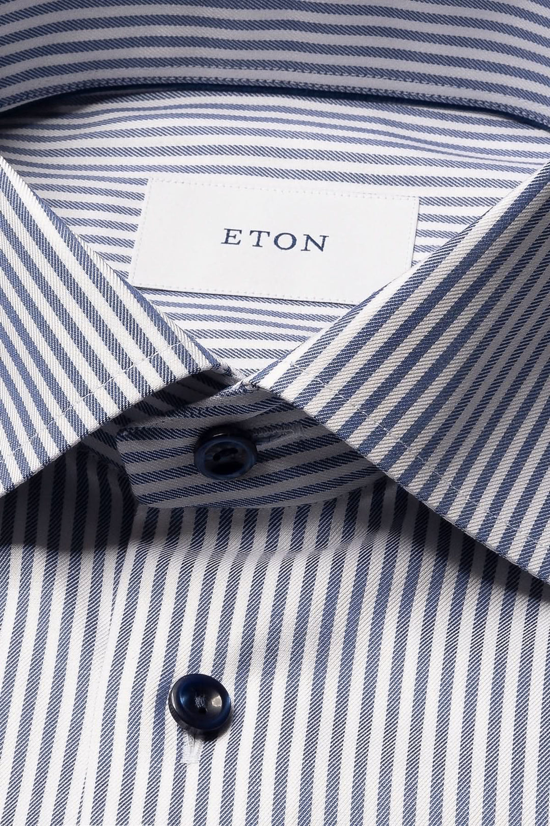 Chemise lignée élégante et intemporelle