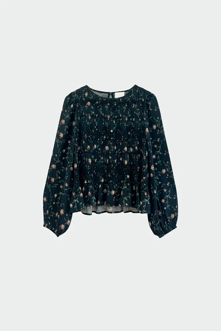 Blouse fleurie à smocks