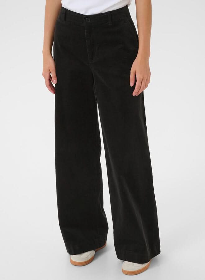 Ninnen corduroy pants