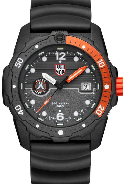 Montre Bear Grylls 3729 Luminox 