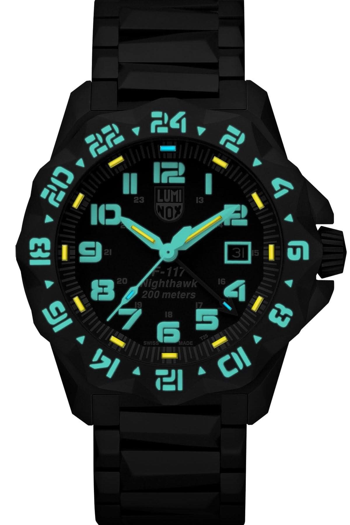 Montre F-117 Nighthawk 6422 Luminox 