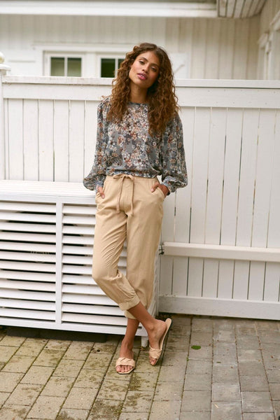 Pantalon capri Naya Kaffe 