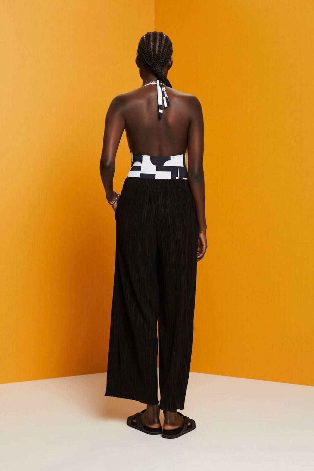 Pantalon en jersey souple &agrave; plis pliss&eacute;s Esprit 