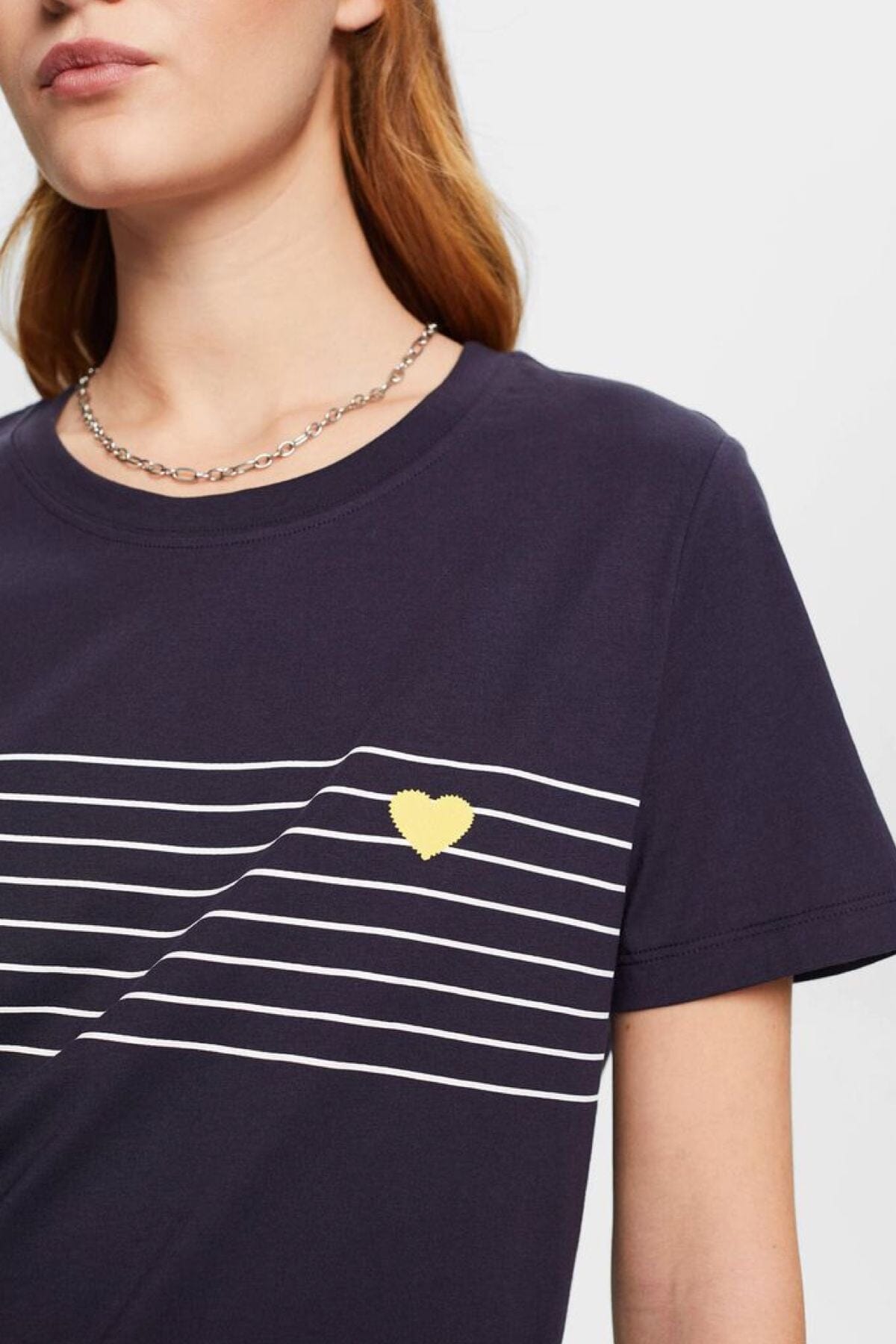 T-shirt avec un coeur Esprit 