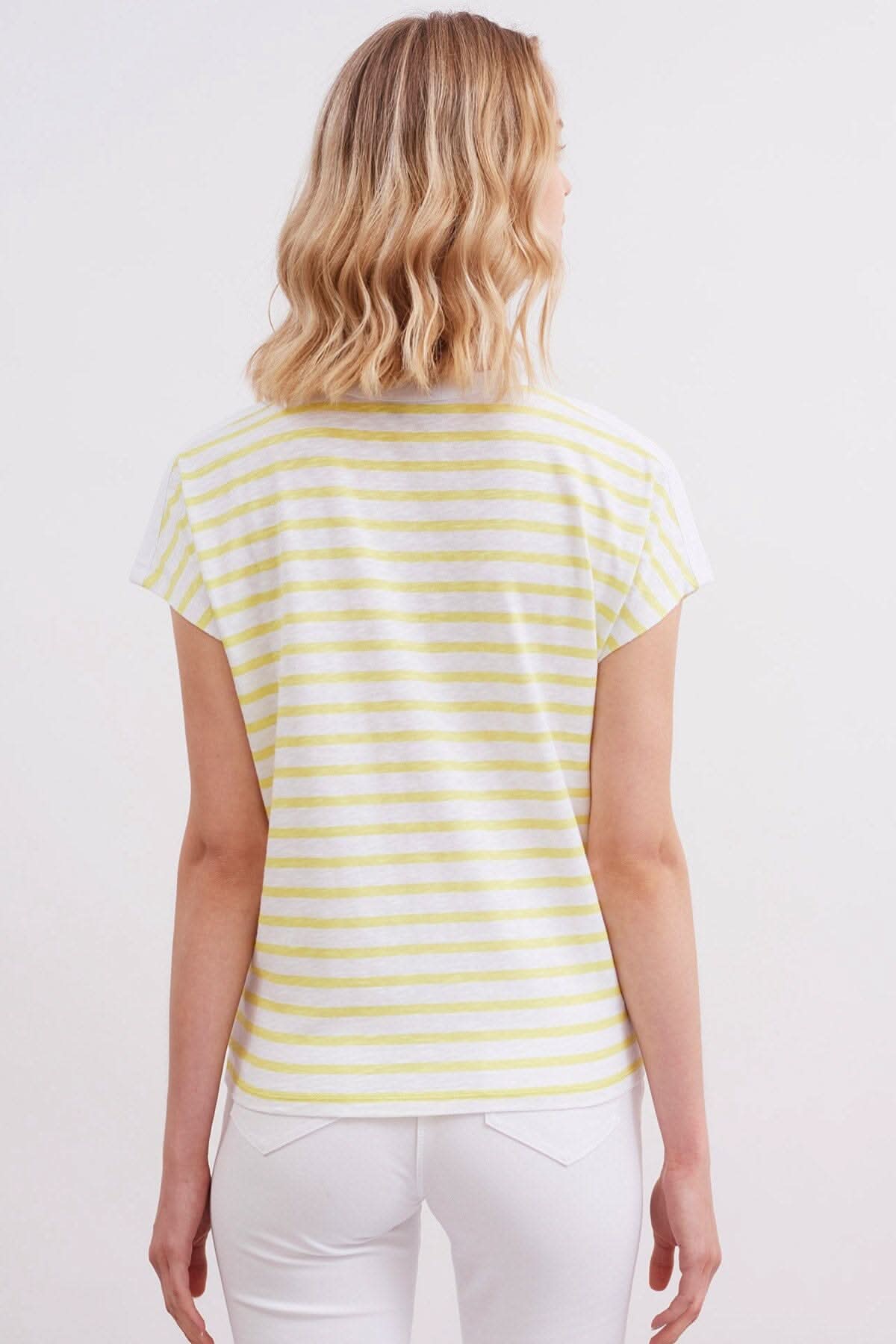 T-Shirt Laurena Saint James 