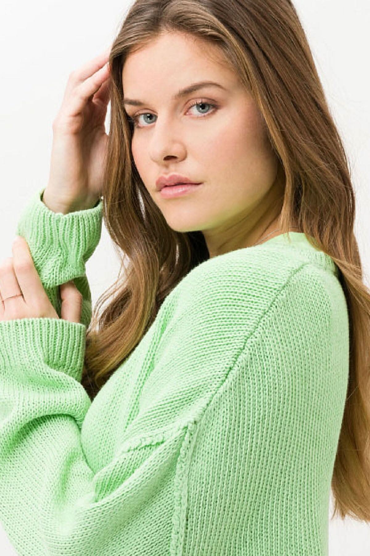Tricot élégant et simple Brax 